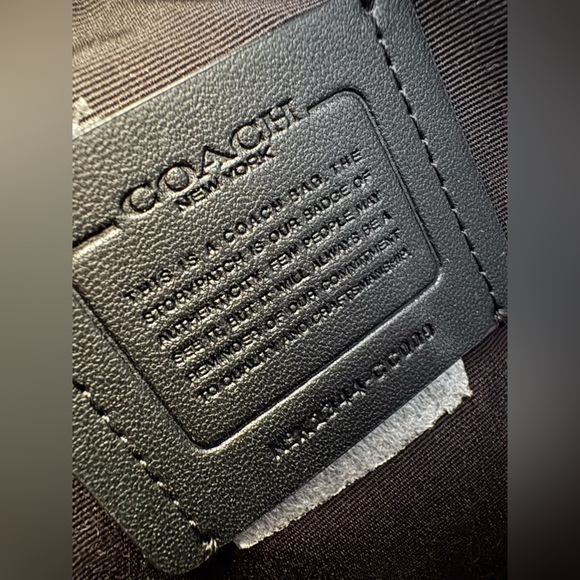 COACH SULLIVAN CROSSBODY IN SIGNATURE CANVAS - Picture 4 of 14